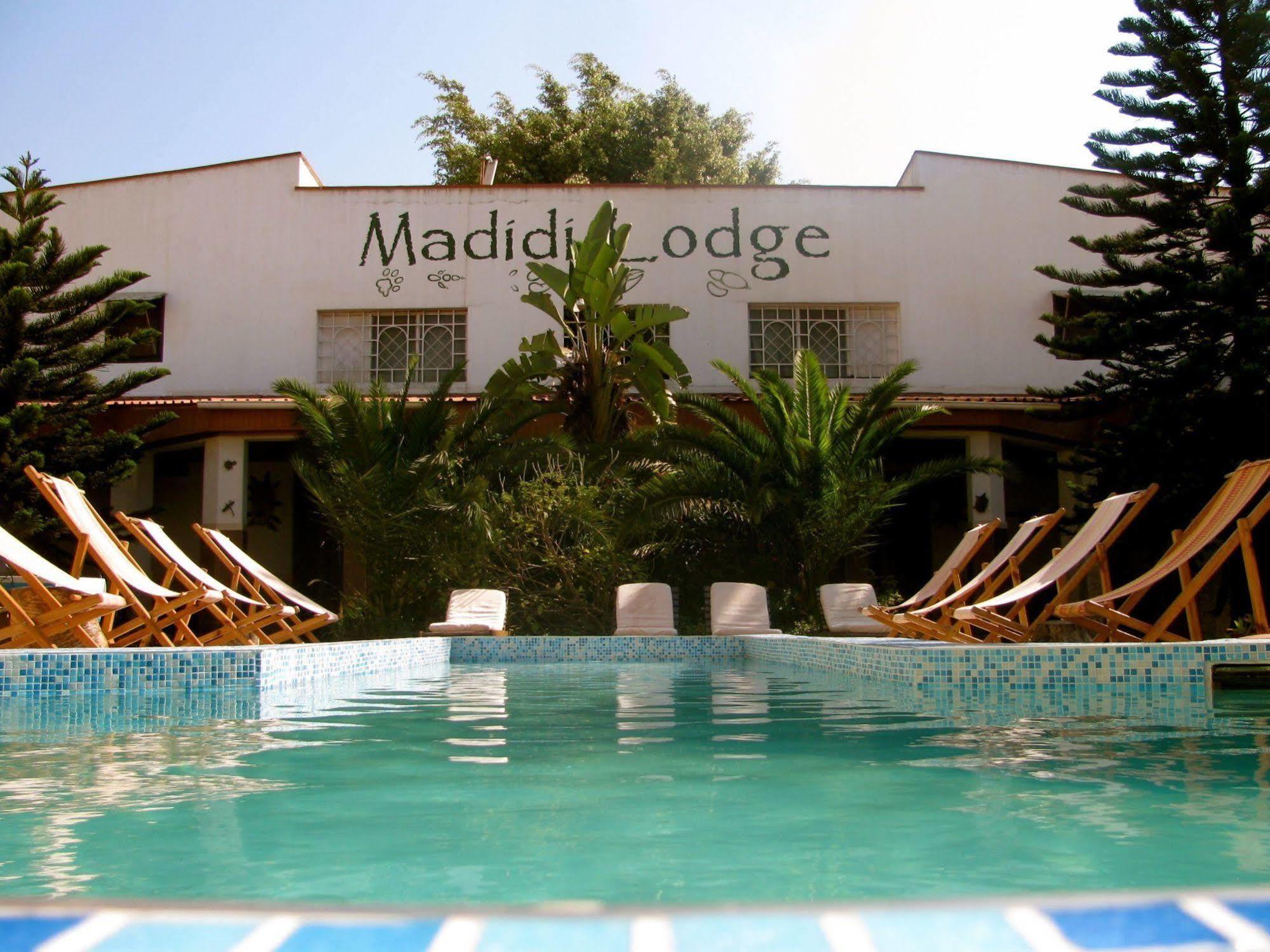 Madidi Lodge Lilongwe Exterior foto