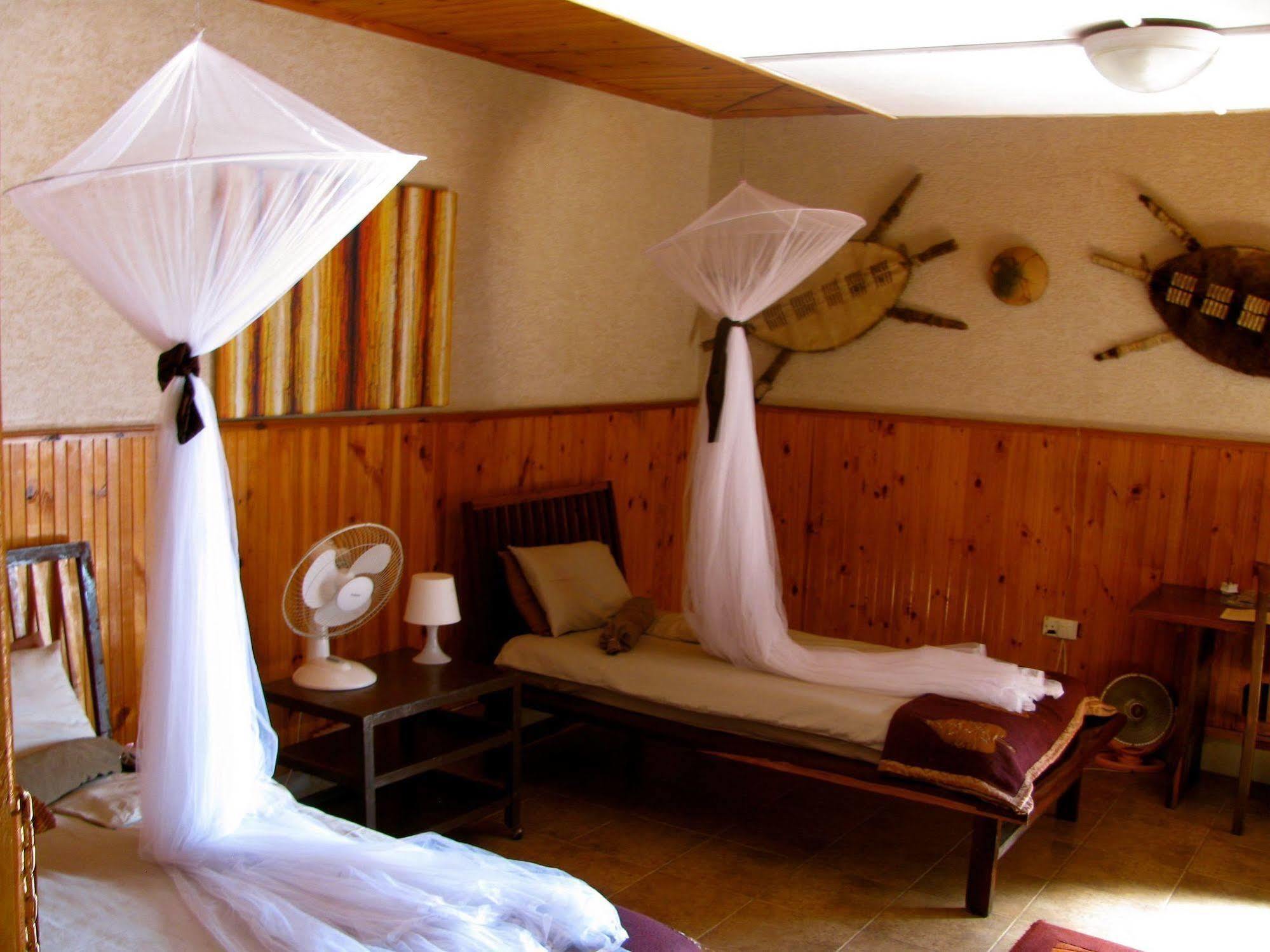 Madidi Lodge Lilongwe Exterior foto